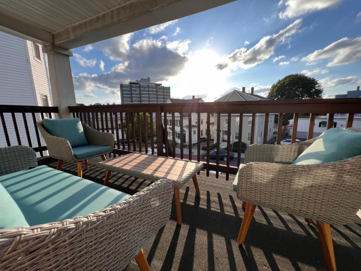 Your Boston Retreat - Great Porches - 2/Br Sleep 6 Everett المظهر الخارجي الصورة